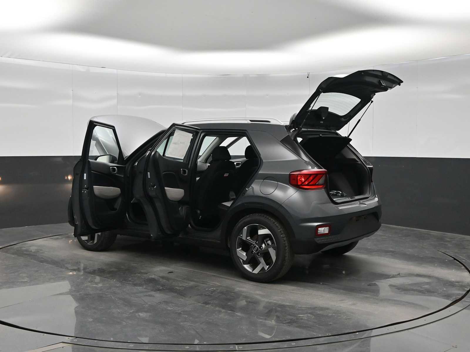 New 2026 Hyundai Venue SEL FWD image 43