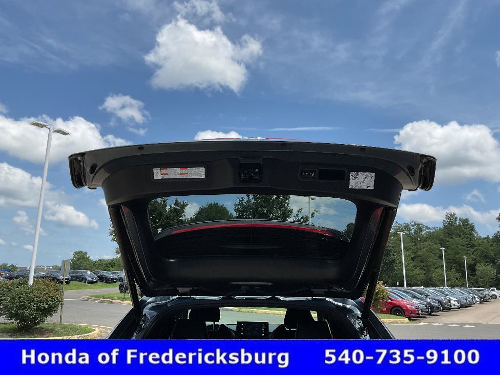 Used 2022 Toyota Venza XLE AWD/4WD image 17