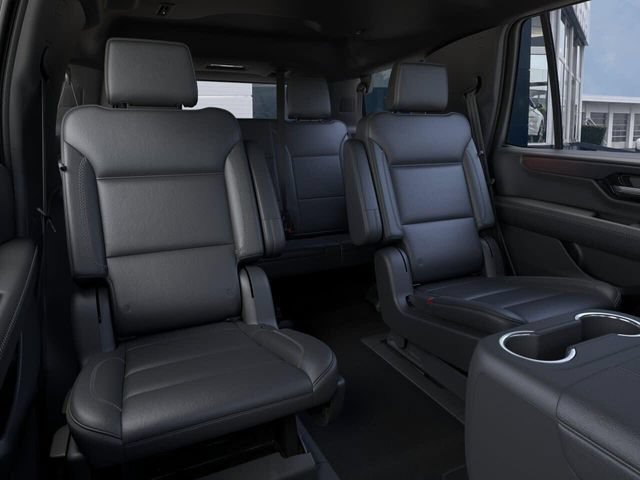 New 2026 GMC Yukon Denali w/ Denali Reserve Package AWD/4WD image 17