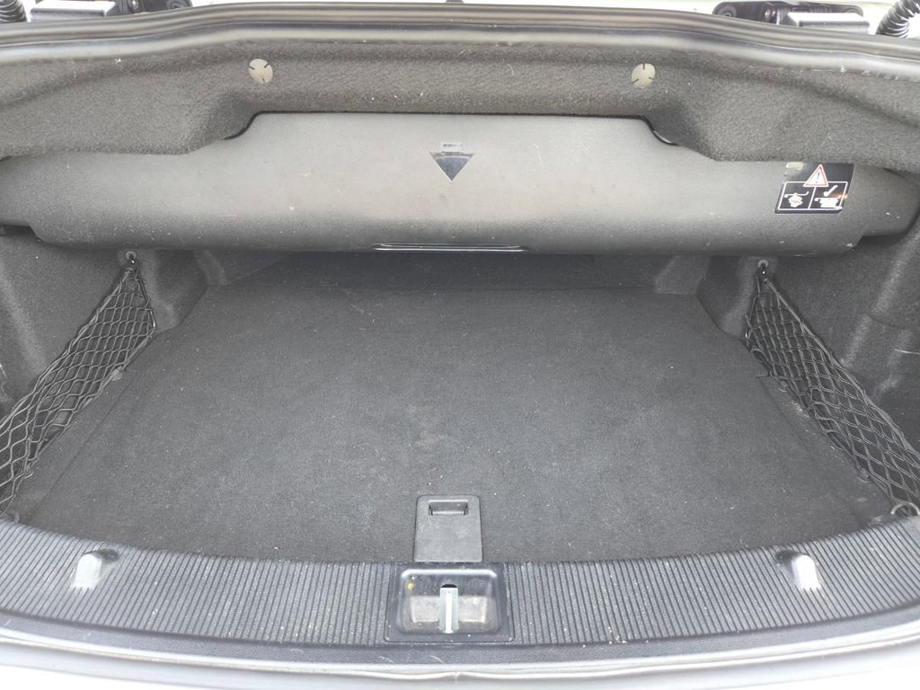 Used 2017 Mercedes-Benz E 400 E 400 w/ Premium 2 Package image 26