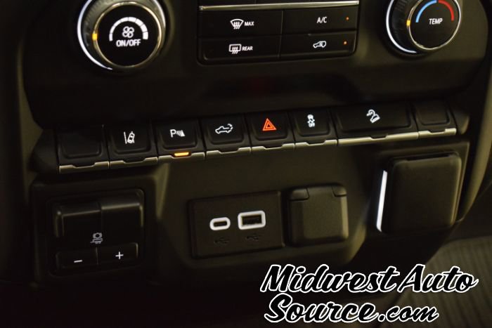 Used 2024 Chevrolet Silverado 2500 Custom w/ Custom Value Package AWD/4WD image 22