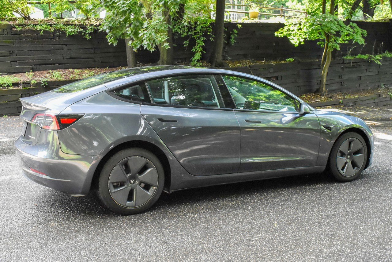 Used 2023 Tesla Model 3 Long Range AWD/4WD image 7