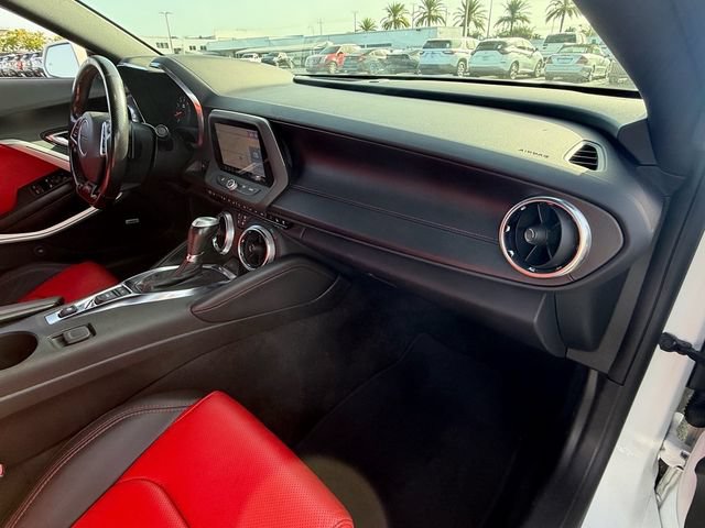 Used 2021 Chevrolet Camaro SS RWD image 15