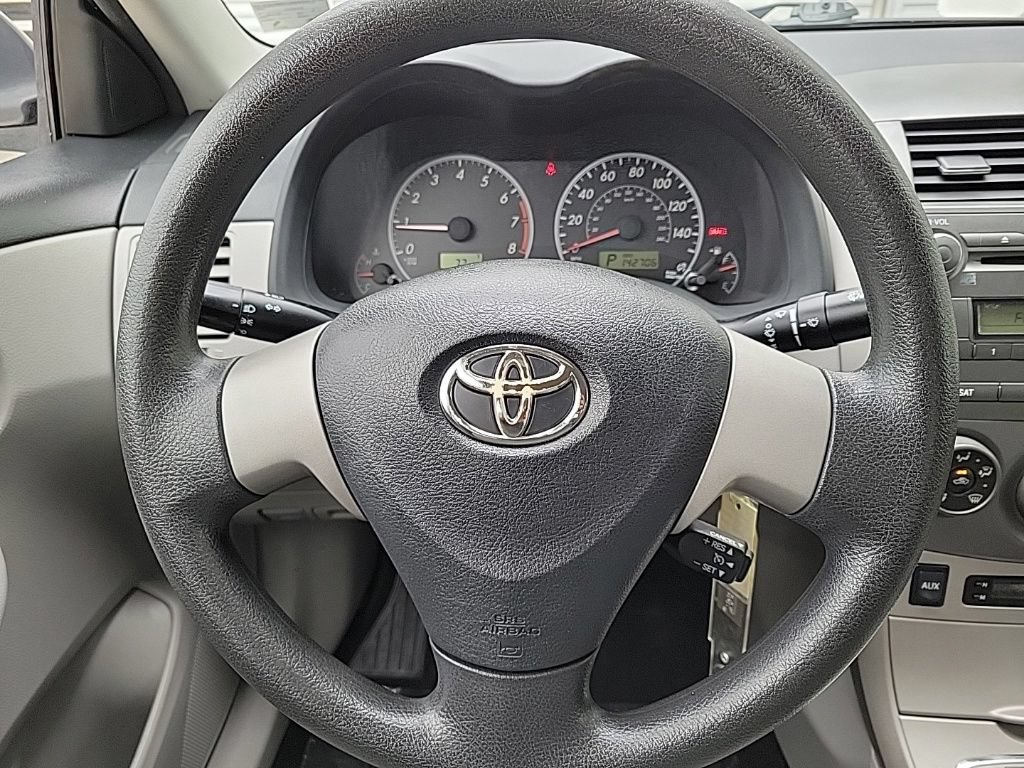 Used 2011 Toyota Corolla LE FWD image 18