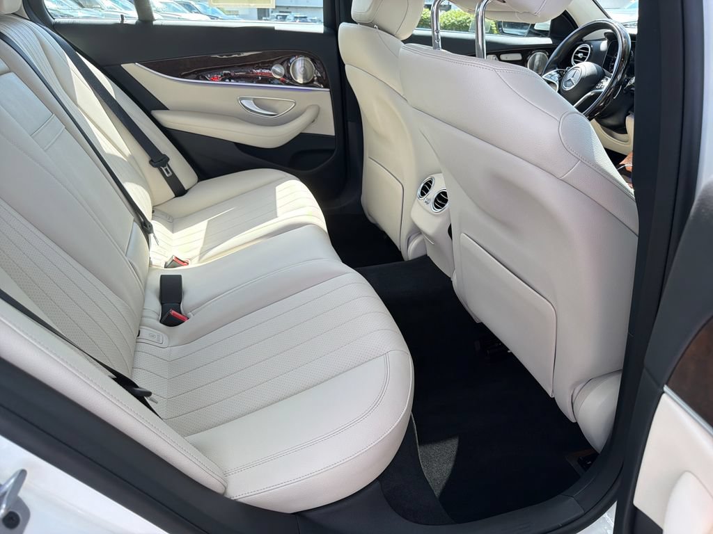 Used 2023 Mercedes-Benz E 350 Sedan image 34