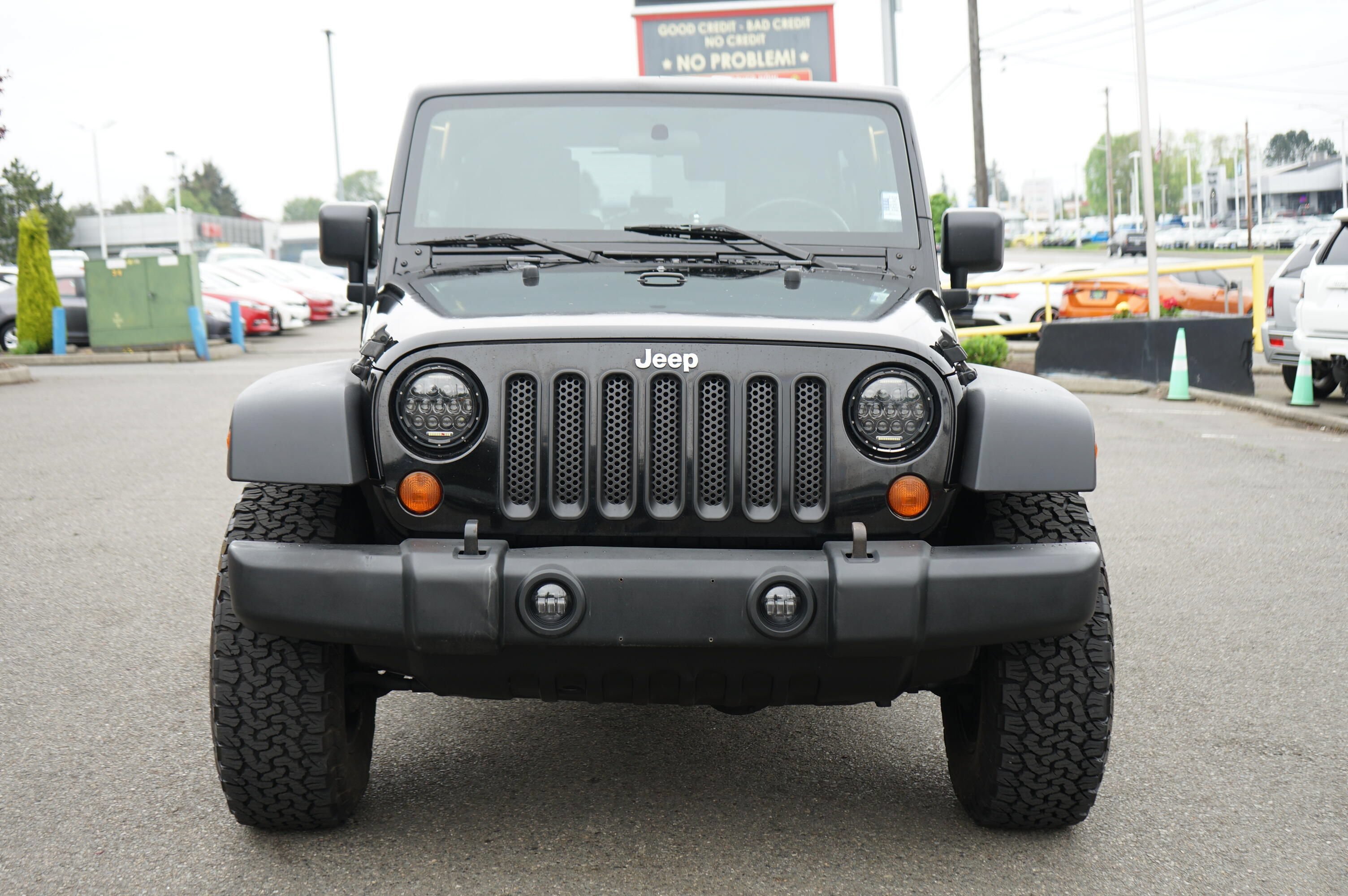 Used 2008 Jeep Wrangler Unlimited Rubicon w/ Dual Top Group AWD/4WD image 8