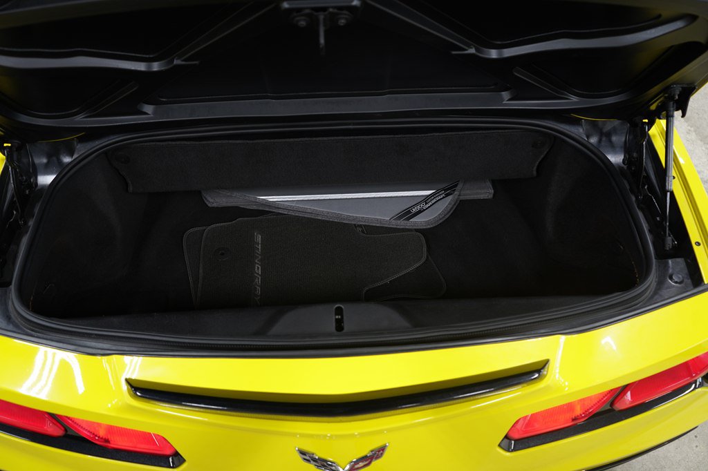 Used 2015 Chevrolet Corvette Stingray Convertible w/ 3LT Preferred Equipment Group RWD image 26