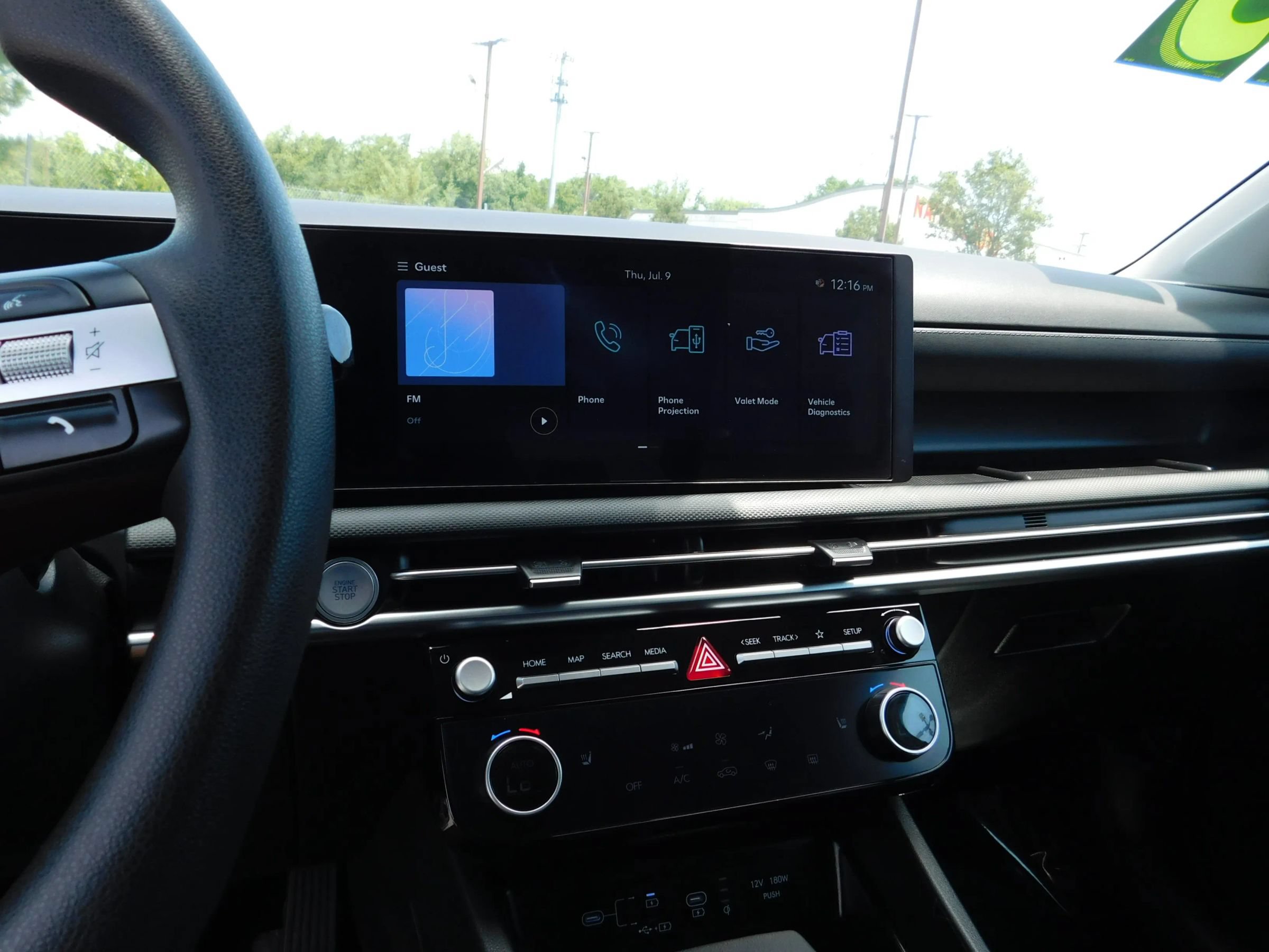 Used 2025 Hyundai Tucson SEL FWD image 18