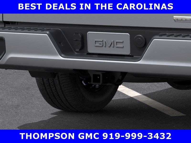 New 2026 GMC Sierra 1500 Elevation image 17