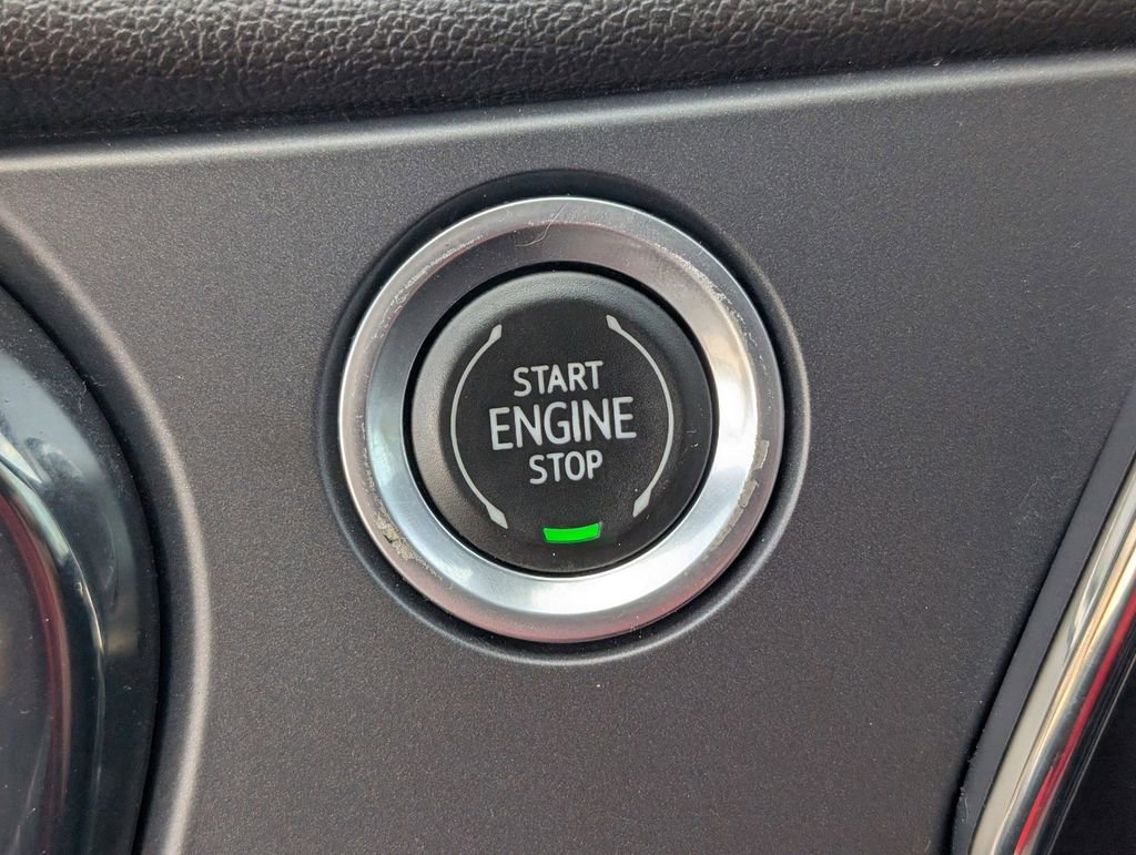 Used 2021 Chevrolet Blazer RS w/ Enhanced Convenience Package image 24