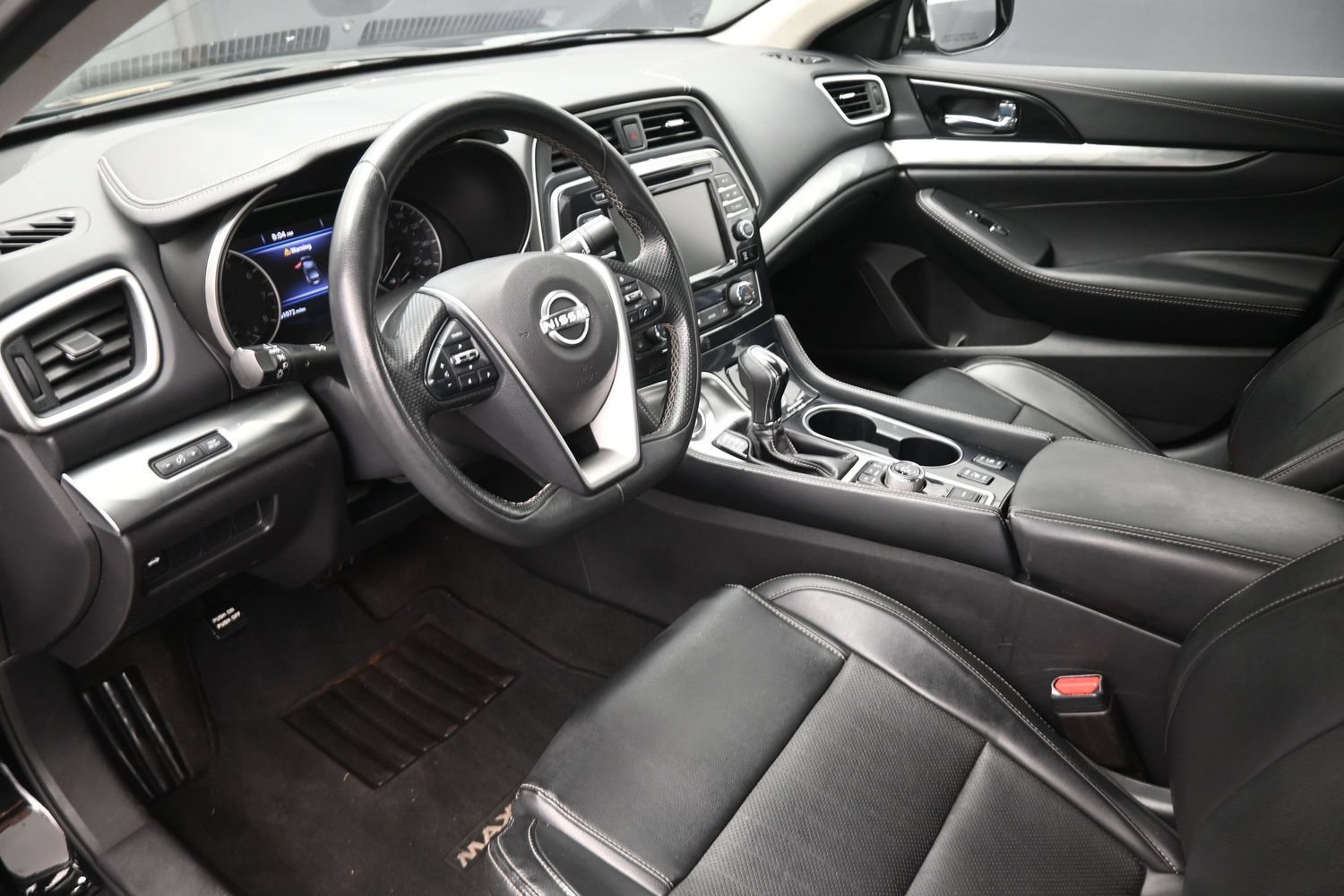 Used 2023 Nissan Maxima SV w/ Floor Mat Group FWD image 18