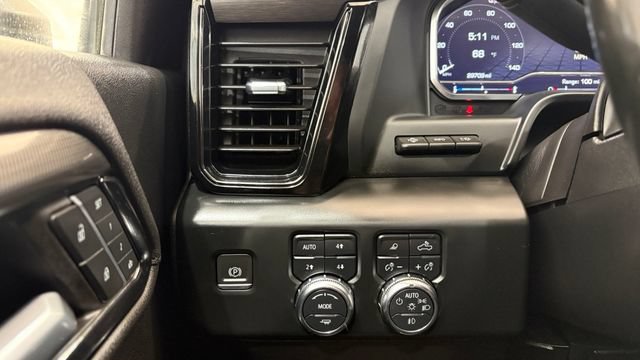 Used 2024 GMC Sierra 2500 AT4 w/ Technology Package AWD/4WD image 33