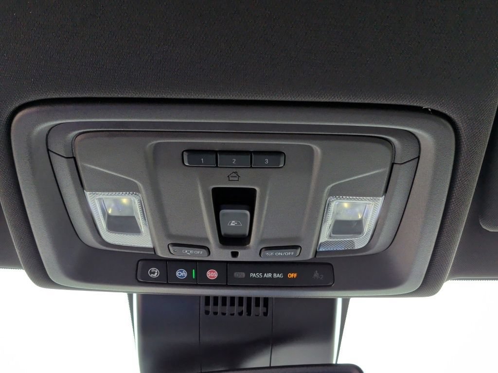 Used 2024 GMC Sierra 1500 SLT AWD/4WD image 22