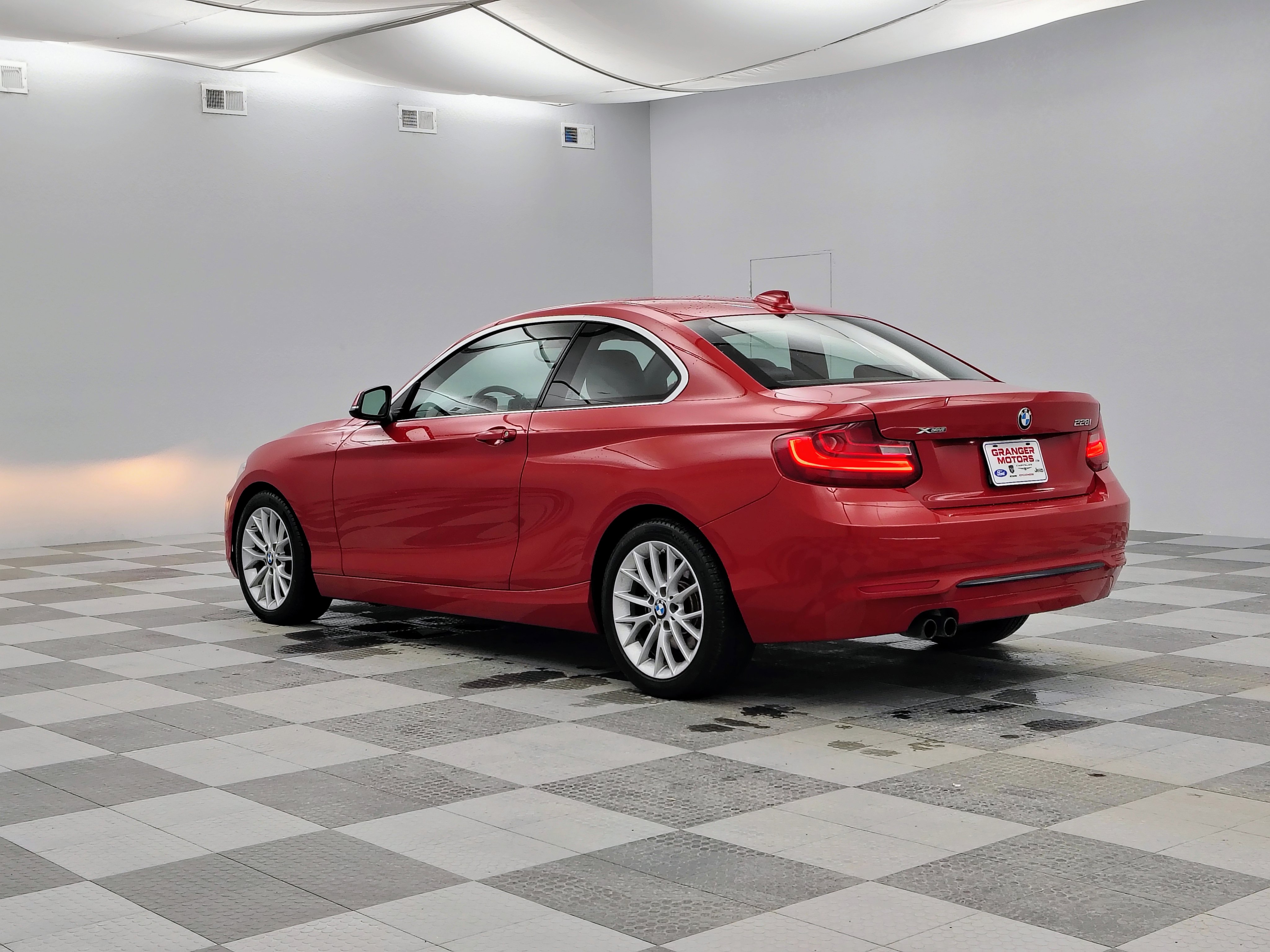 Used 2016 BMW 228i xDrive Coupe image 7