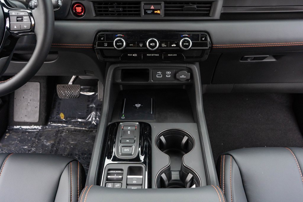 New 2025 Honda Pilot TrailSport image 25