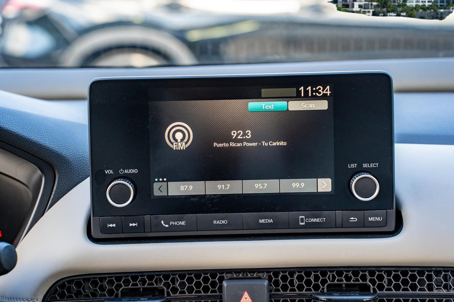 Used 2023 Honda HR-V LX image 21