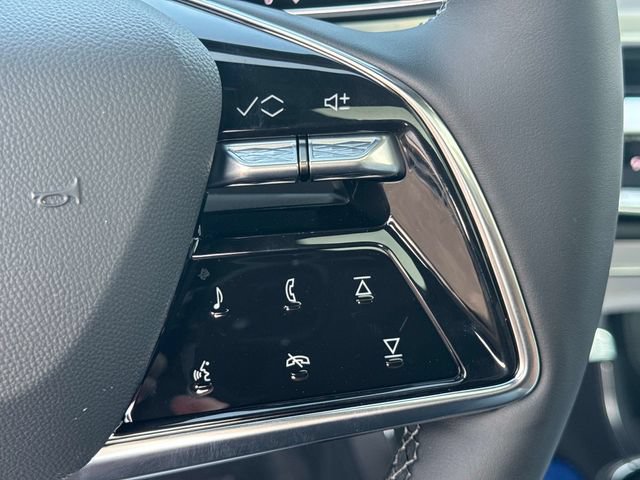 New 2026 Cadillac Lyriq Sport AWD/4WD image 28