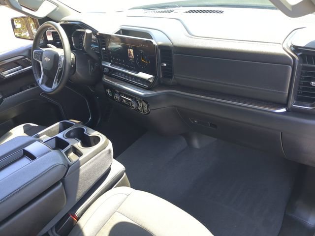 Used 2024 Chevrolet Silverado 1500 LT AWD/4WD image 19