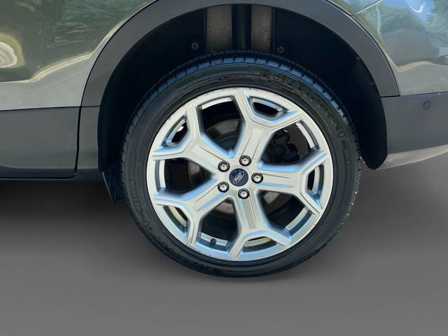 Used 2019 Ford Escape Titanium AWD/4WD image 14
