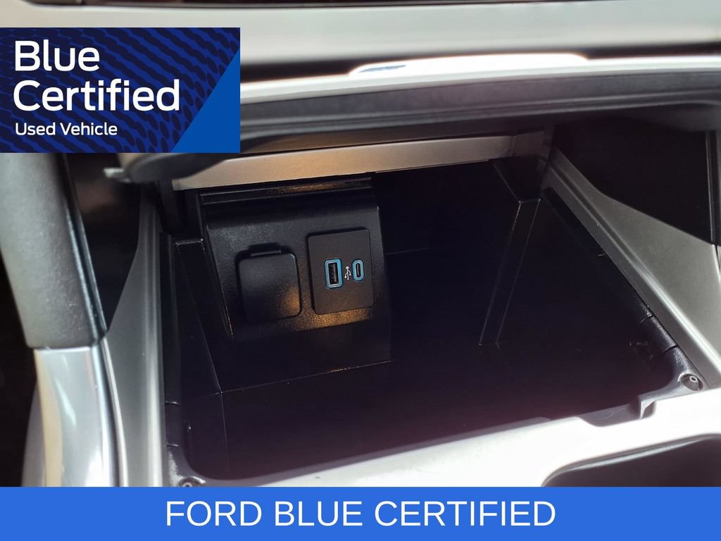 Certified 2024 Ford Explorer XLT w/ Equipment Group 202A RWD image 12
