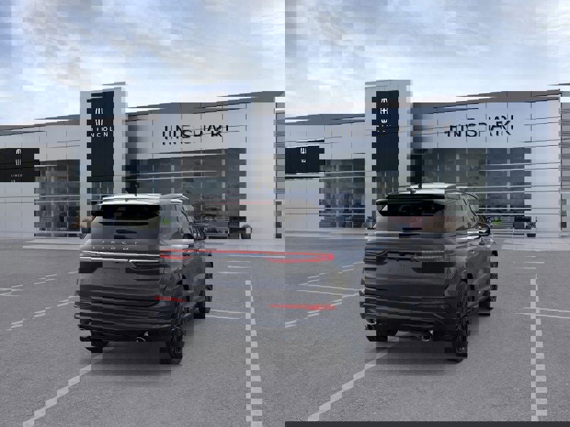 New 2026 Lincoln Corsair Premiere image 8