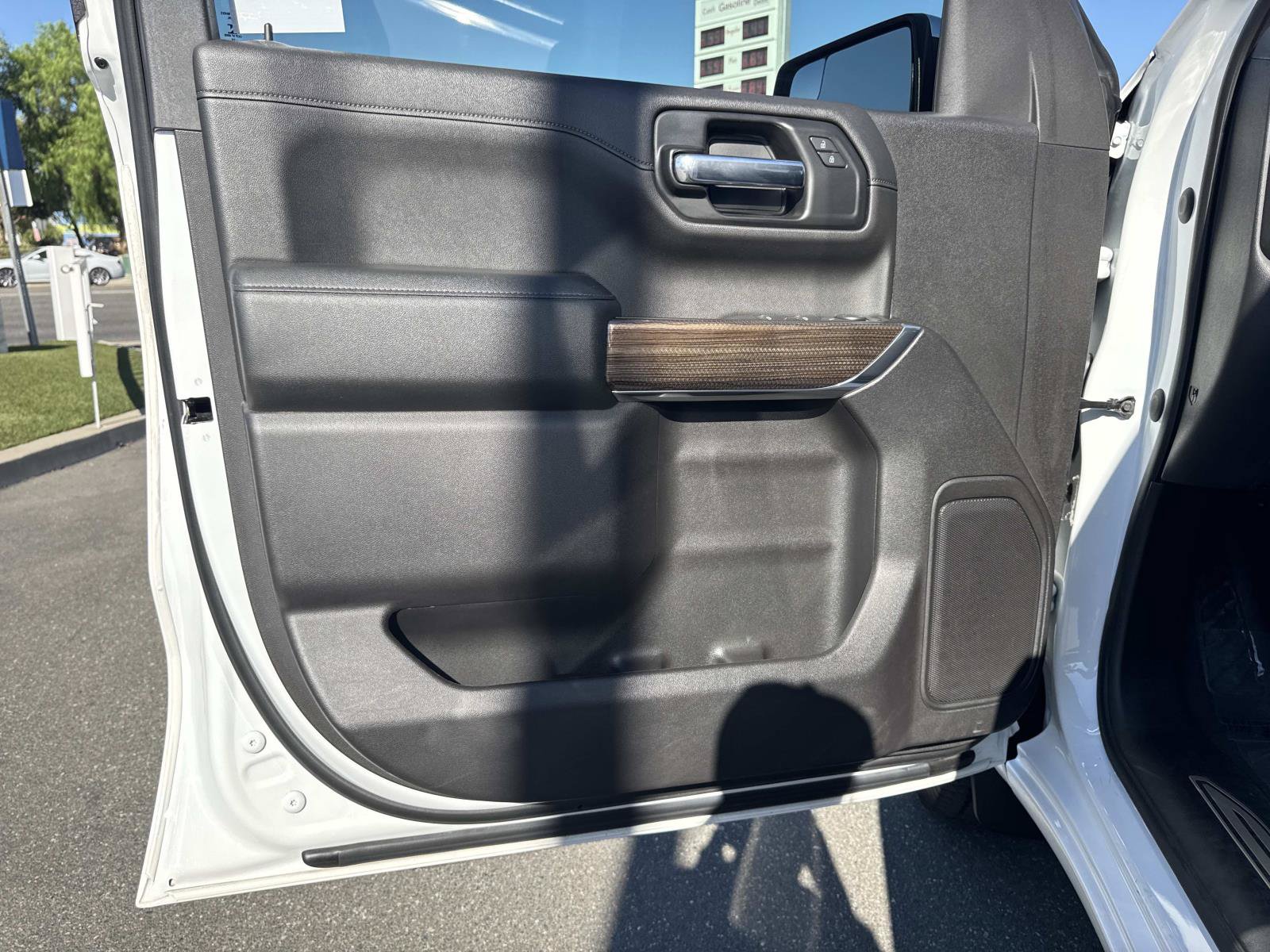 Used 2020 Chevrolet Silverado 1500 LT w/ All-Star Edition RWD image 21