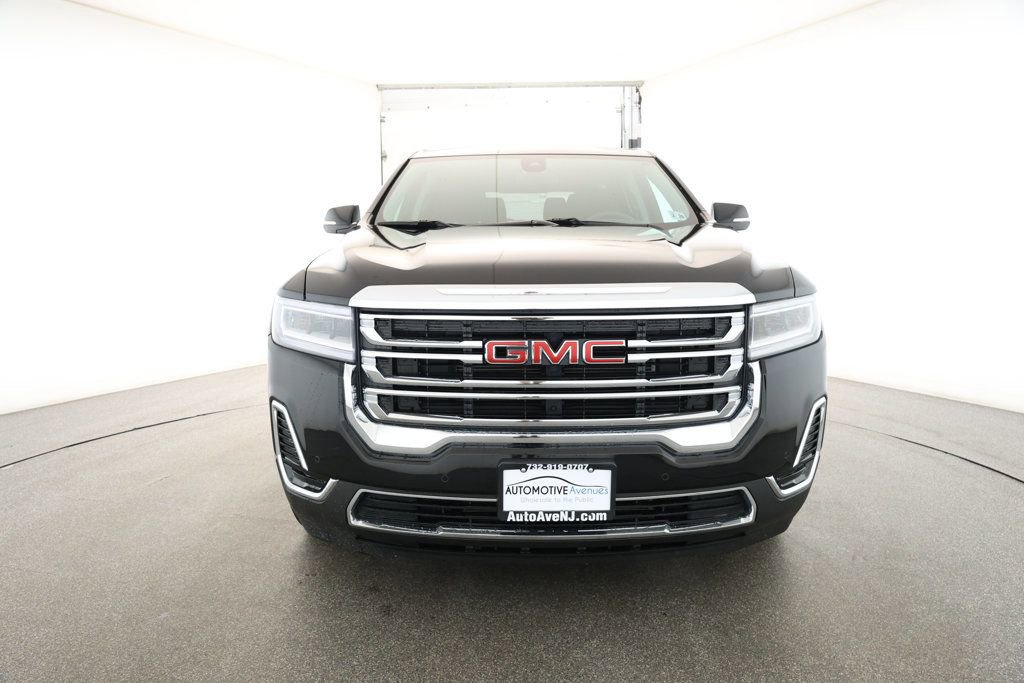 Used 2021 GMC Acadia SLE image 2