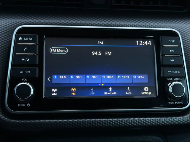 Used 2019 Nissan Kicks S image 21