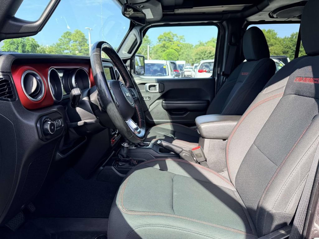 Used 2019 Jeep Wrangler Unlimited Rubicon w/ LED Lighting Group AWD/4WD image 15