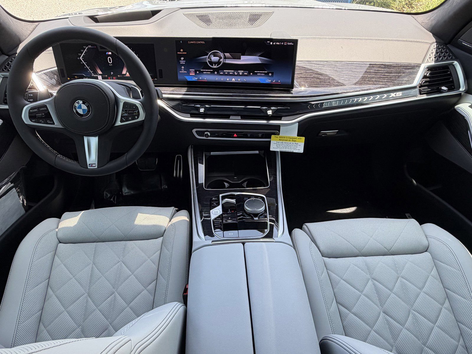 New 2026 BMW X5 xDrive40i w/ M Sport Package AWD/4WD image 15