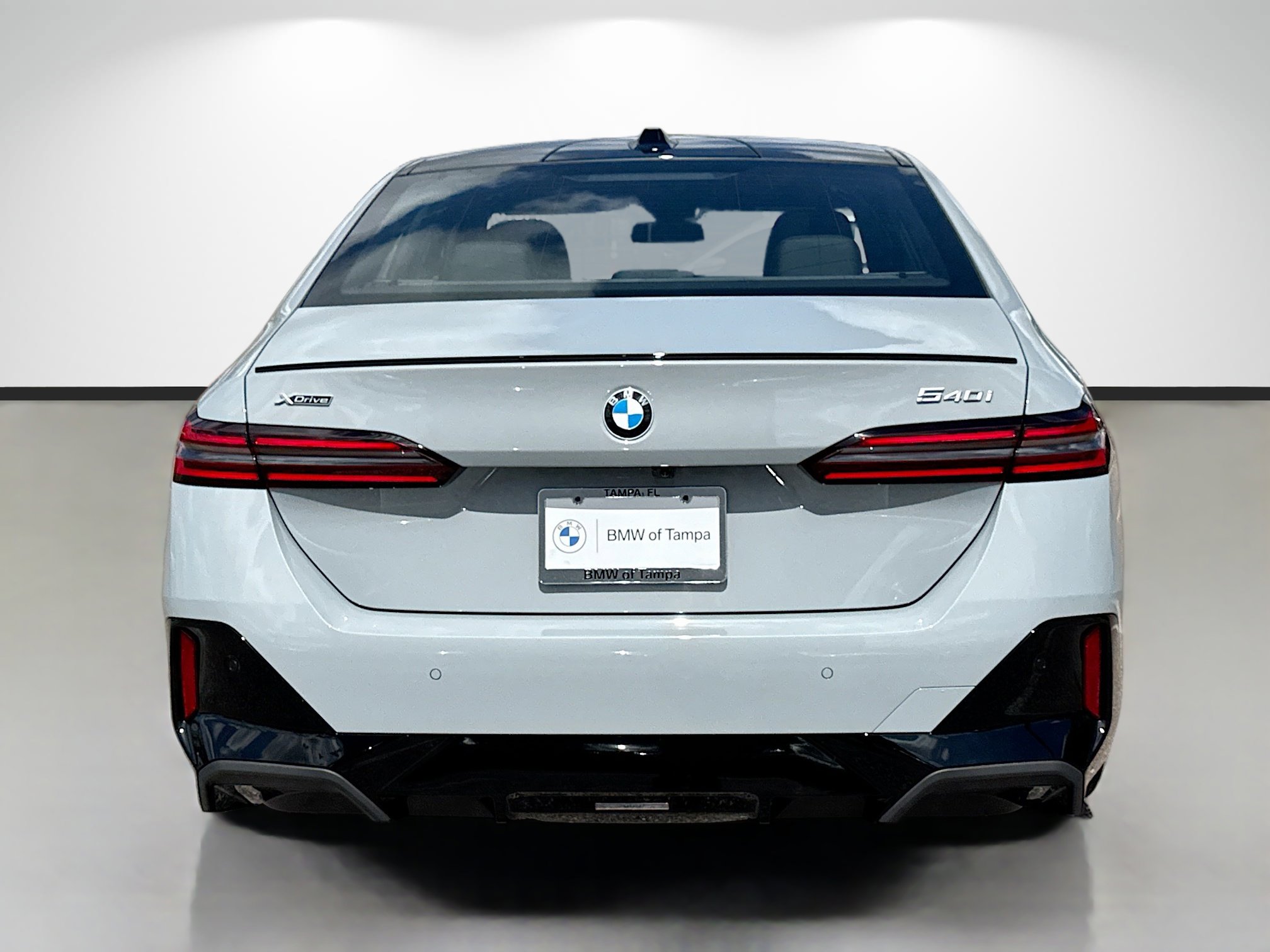 New 2026 BMW 540i xDrive w/ Executive Package image 4