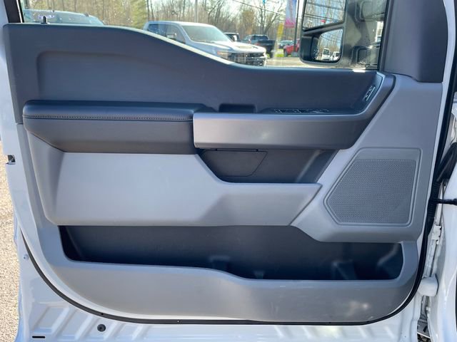 Used 2025 Ford F350 XLT AWD/4WD image 9