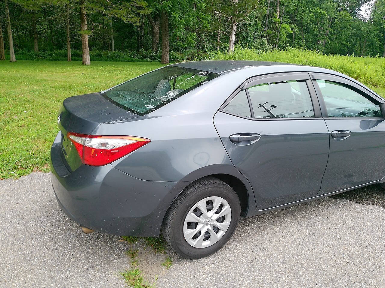 Used 2014 Toyota Corolla L FWD image 32
