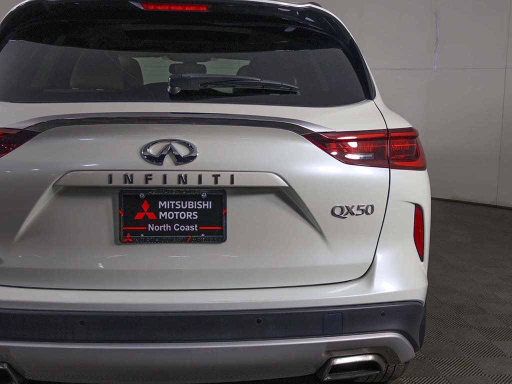 Used 2022 INFINITI QX50 Luxe image 17