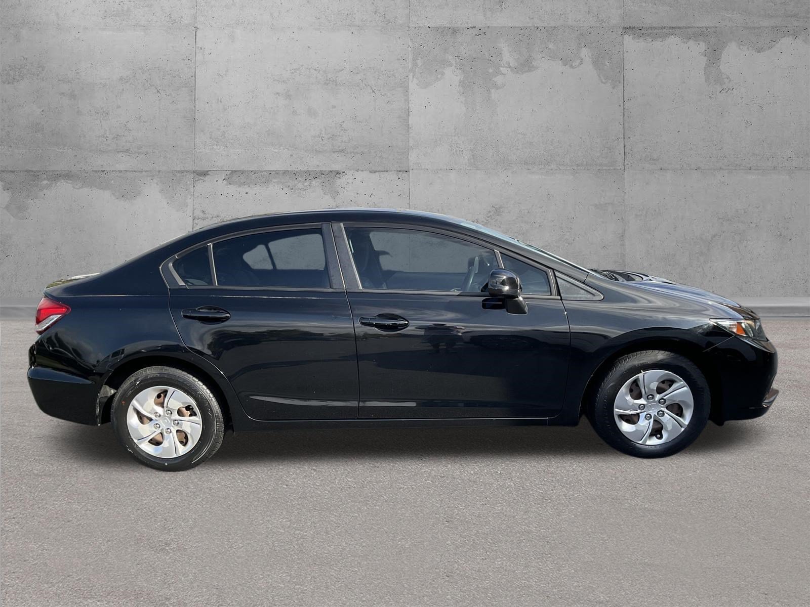 Used 2013 Honda Civic LX image 2