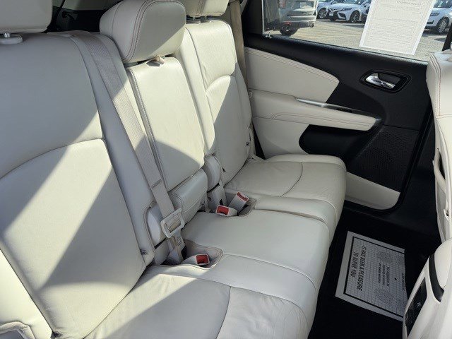 Used 2014 Dodge Journey Limited w/ Driver Convenience Group image 18