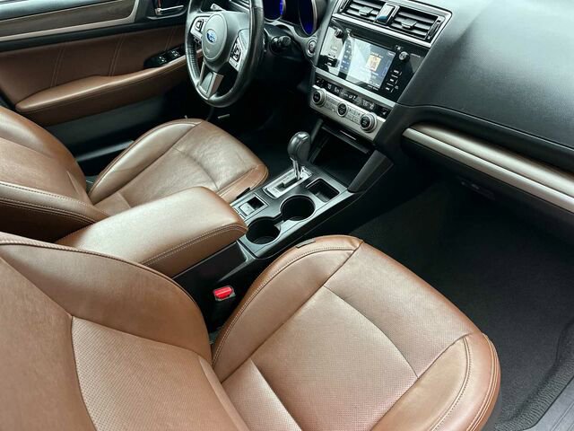 Used 2017 Subaru Outback 2.5i Touring image 18