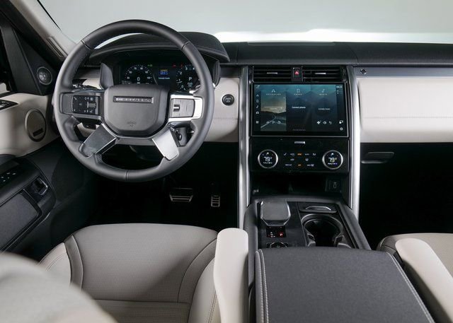 New 2026 Land Rover Discovery Dynamic SE AWD/4WD image 11
