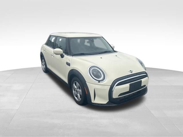 Used 2022 MINI Cooper 4-Door Hardtop FWD image 7
