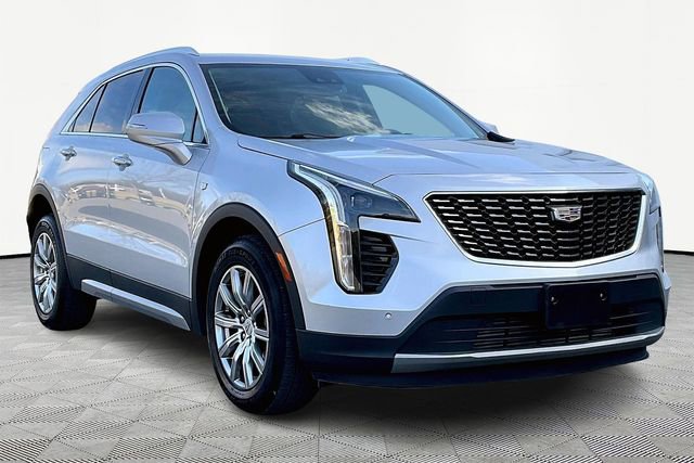 Used 2022 Cadillac XT4 Premium Luxury w/ Safety Alert Package image 1
