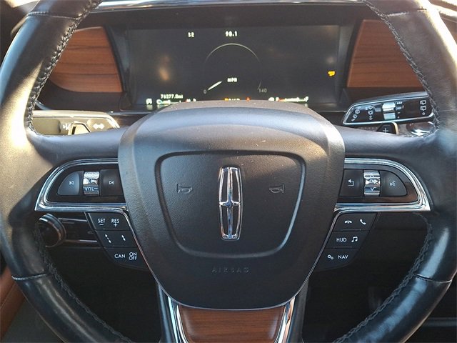 Used 2019 Lincoln Navigator Reserve image 23