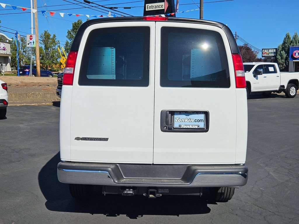 New 2025 Chevrolet Express 2500 w/ Driver Convenience Package RWD image 5