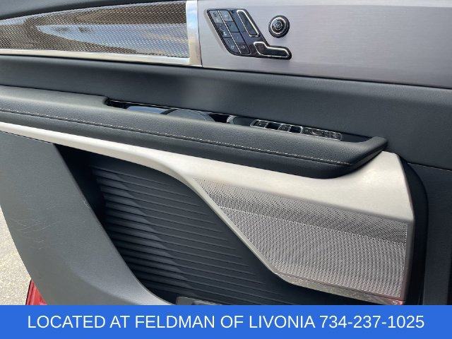 Certified 2026 Cadillac Vistiq Sport w/ LPO, Floor Liner Package AWD/4WD image 22