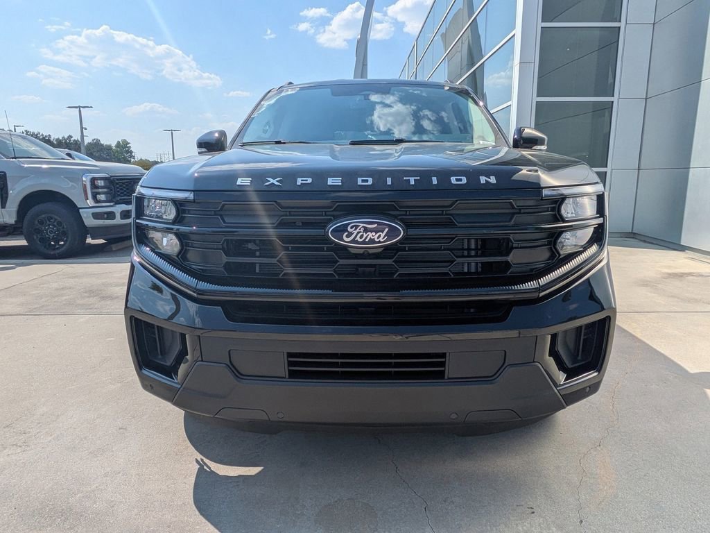 New 2026 Ford Expedition Max Active RWD image 8