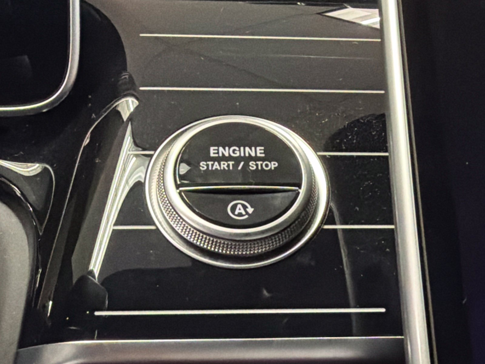 Certified 2025 Mercedes-Benz Maybach S 580 4MATIC image 28