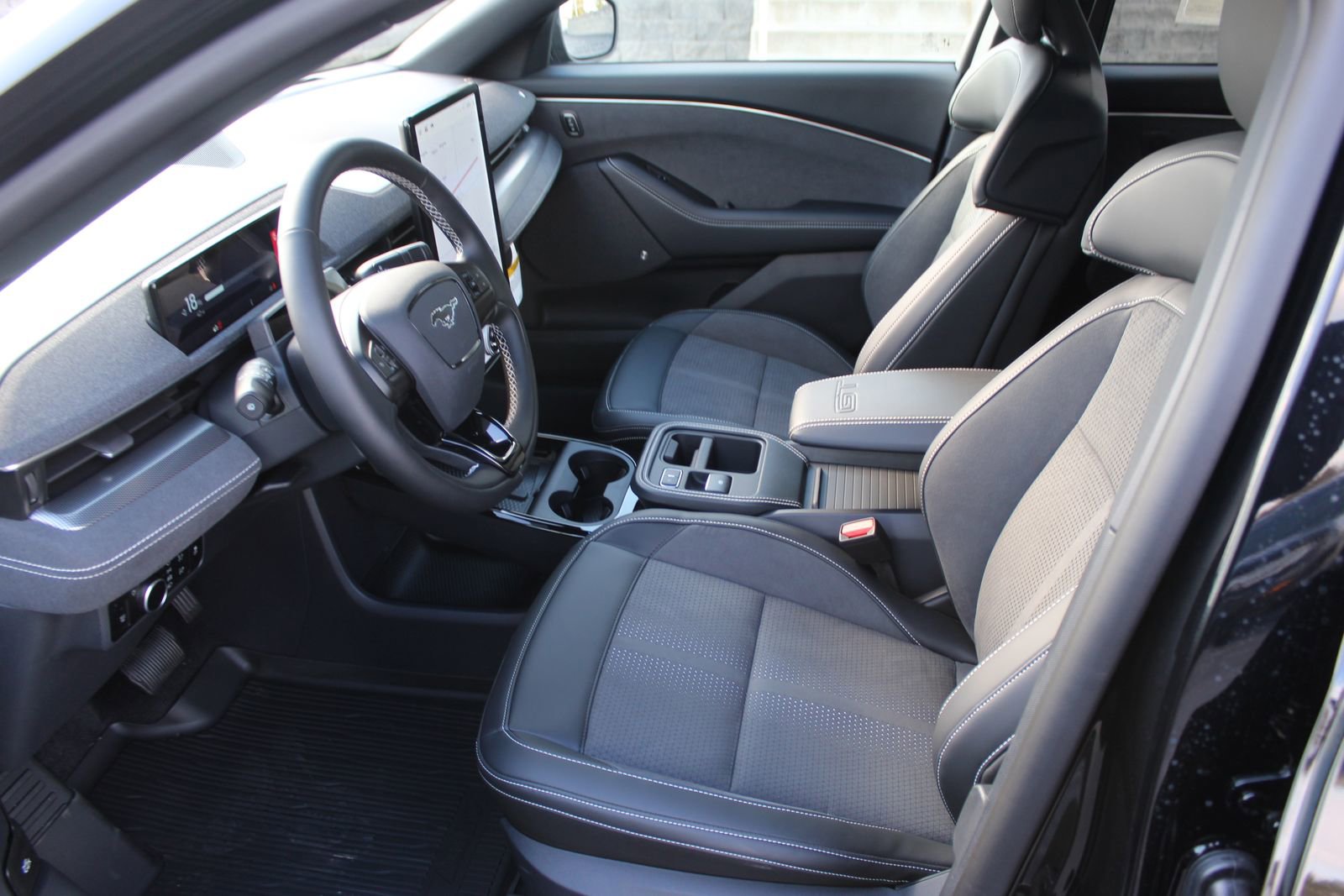 New 2025 Ford Mustang Mach-E GT w/ Interior Protection Package image 20