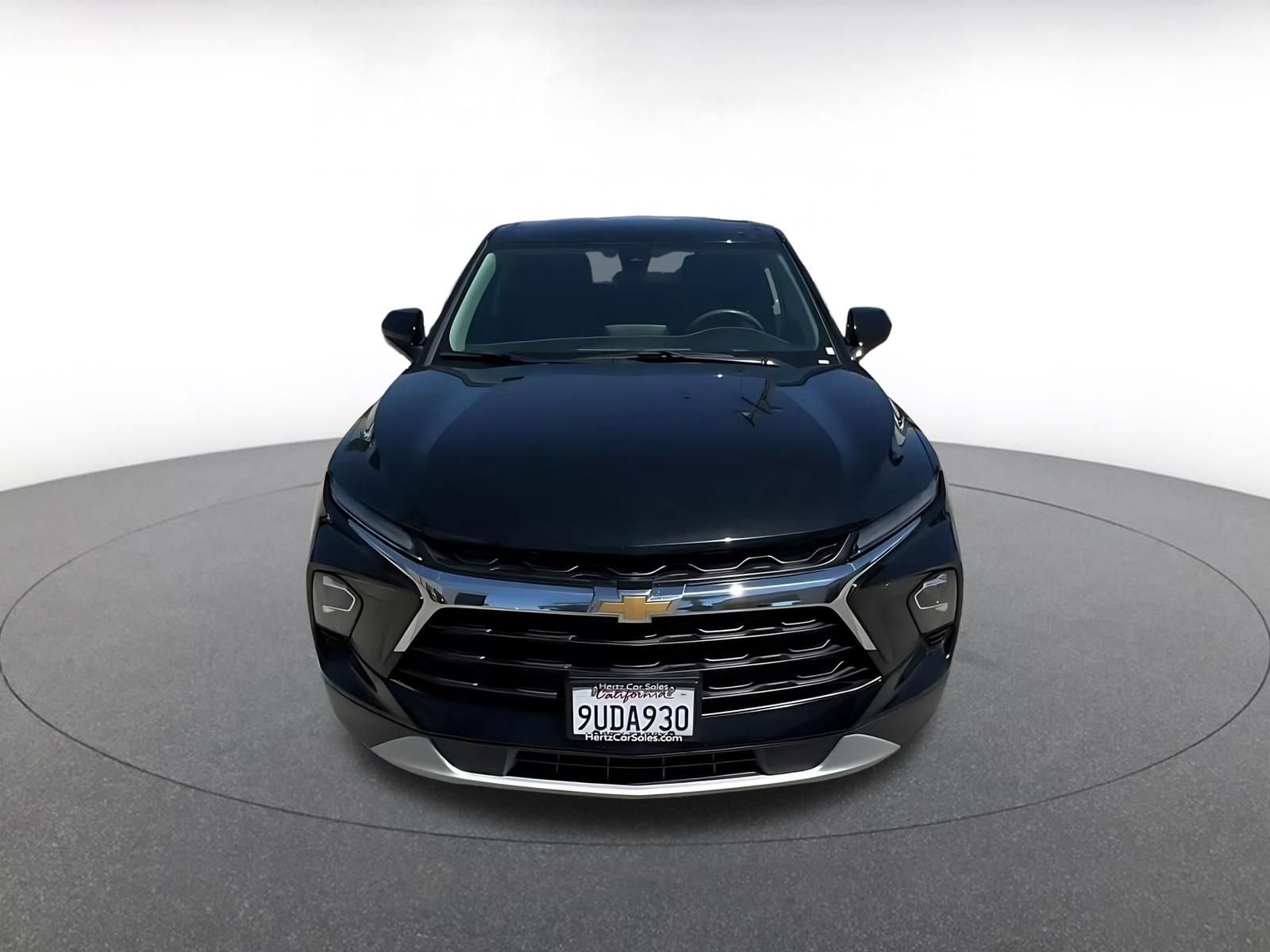 Used 2025 Chevrolet Blazer LT FWD image 4