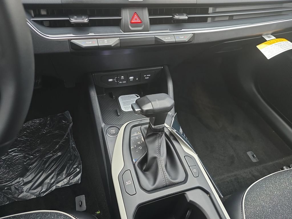 New 2025 Kia K4 GT-Line image 28