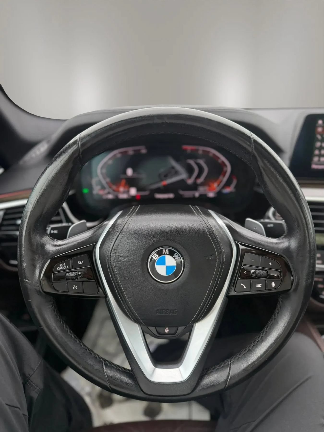 Used 2020 BMW 540i xDrive w/ Premium Package AWD/4WD image 13