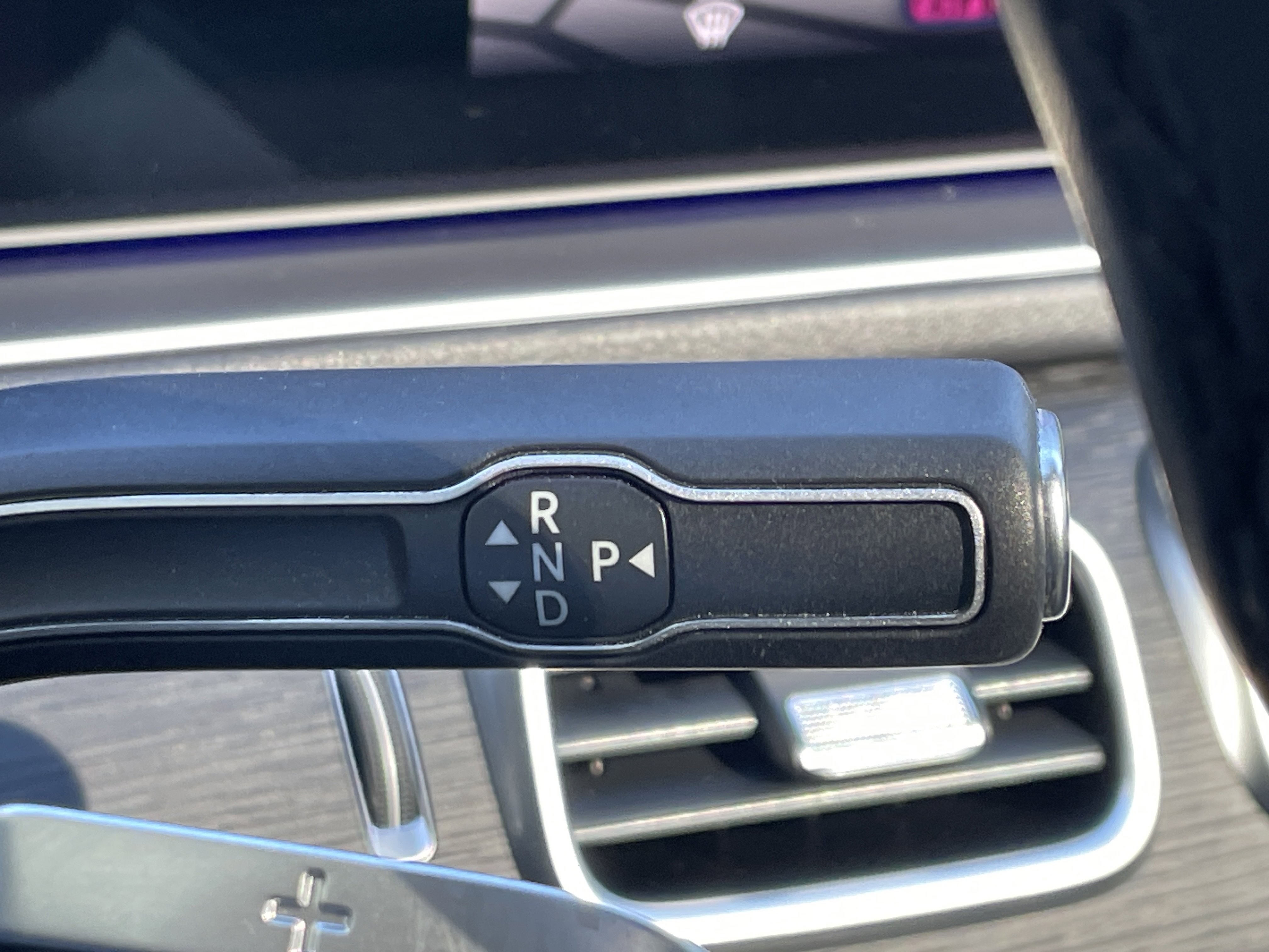 Certified 2025 Mercedes-Benz GLE 350 4MATIC w/ AMG Line Exterior image 29